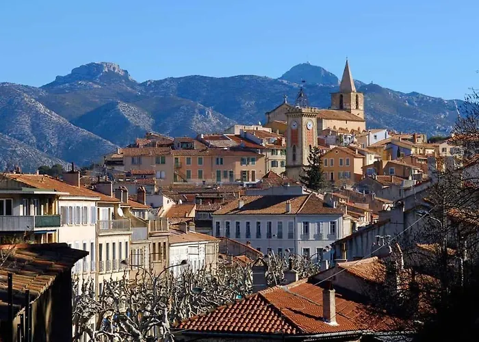 Chez Vero - Chambre D\'Hote Privee - Proche Cassis Ste Baume Marseille Le Castelet Agora - Parking Clos -