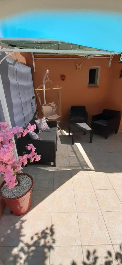 Bed & Breakfast Chez Vero - D'hote Privee - Proche Cassis Ste Baume Marseille Le Castelet Agora - Parking Clos -